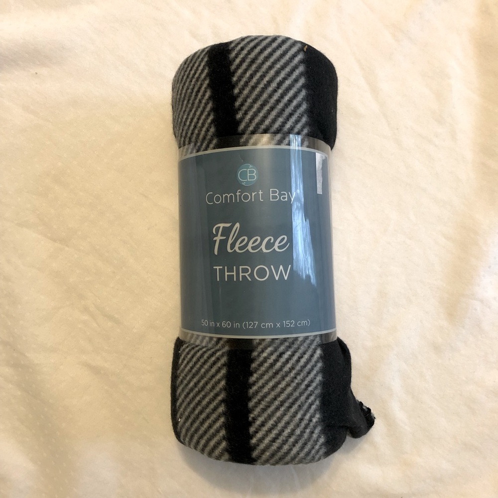 Fleece Throw Blanket  Rich Plaid Black, Grey & White Soft and Cozy Comfort Bay